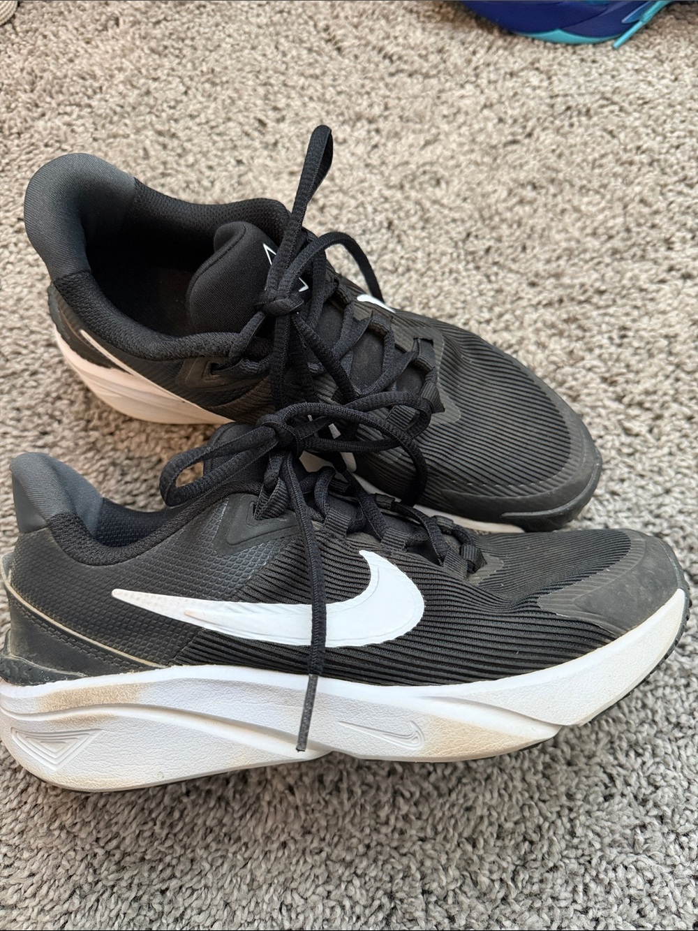 Nike Kids Black and White Sneakers